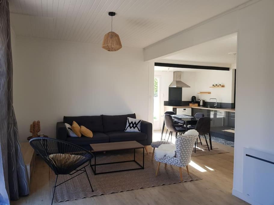 Maison Proche Clermont-Fd Entre Chu Et Cezeaux -Parking Beaumont  Exteriör bild
